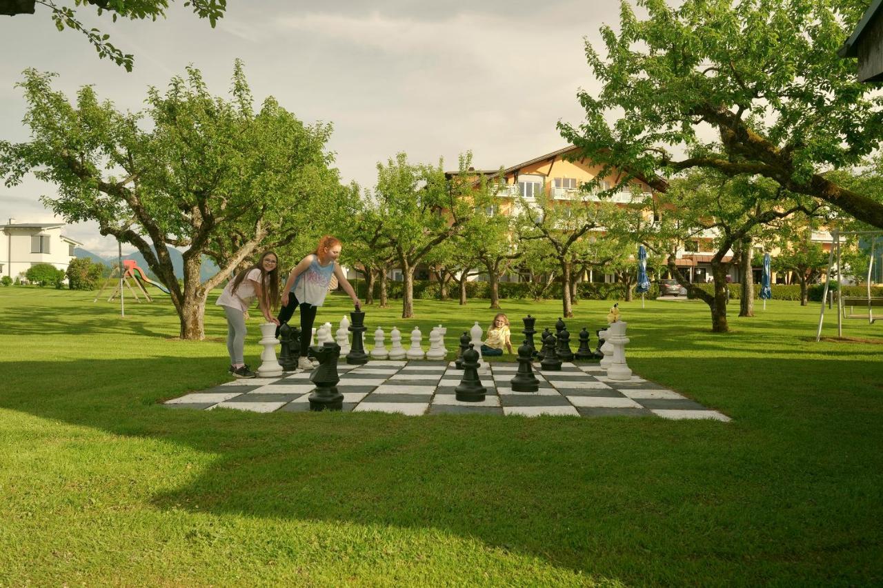 Hotel Pachernighof Velden am Worthersee Bagian luar foto