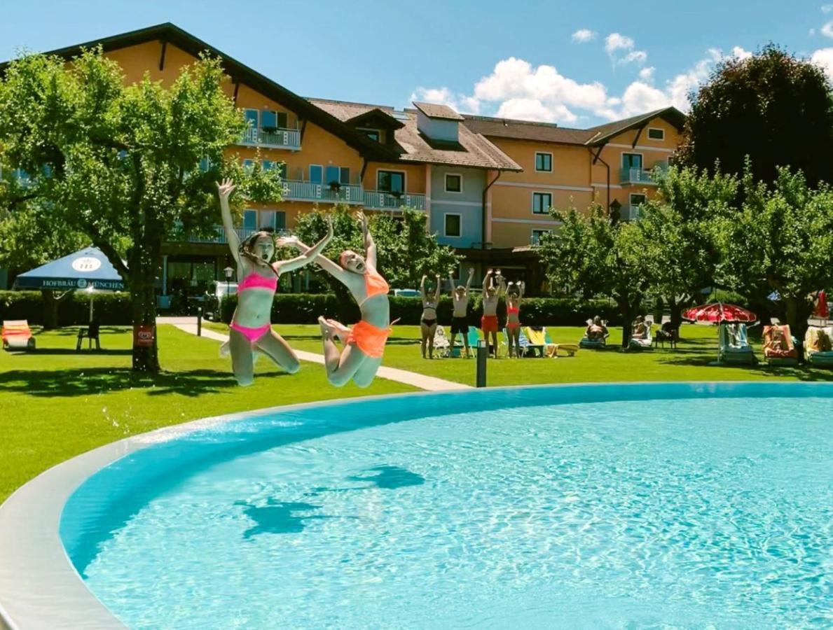 Hotel Pachernighof Velden am Worthersee Bagian luar foto