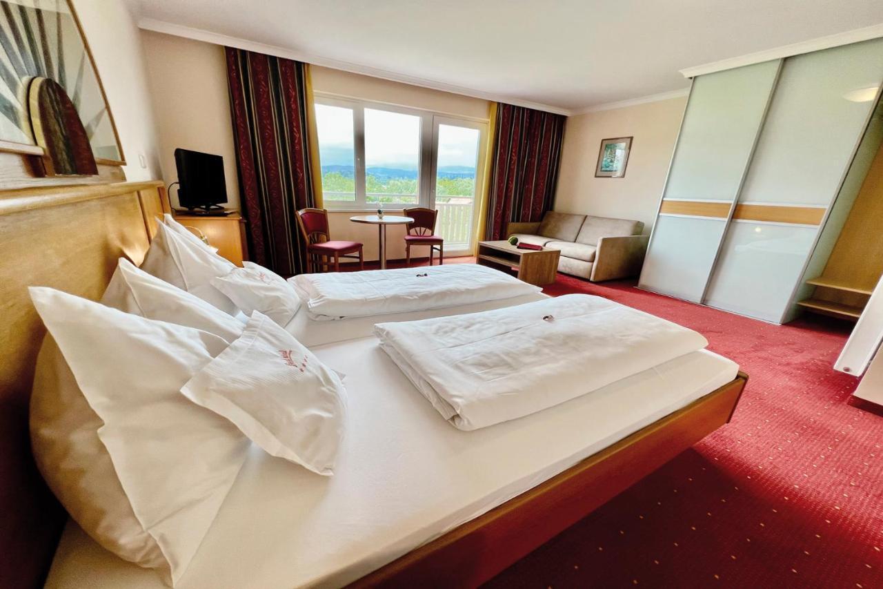 Hotel Pachernighof Velden am Worthersee Bagian luar foto