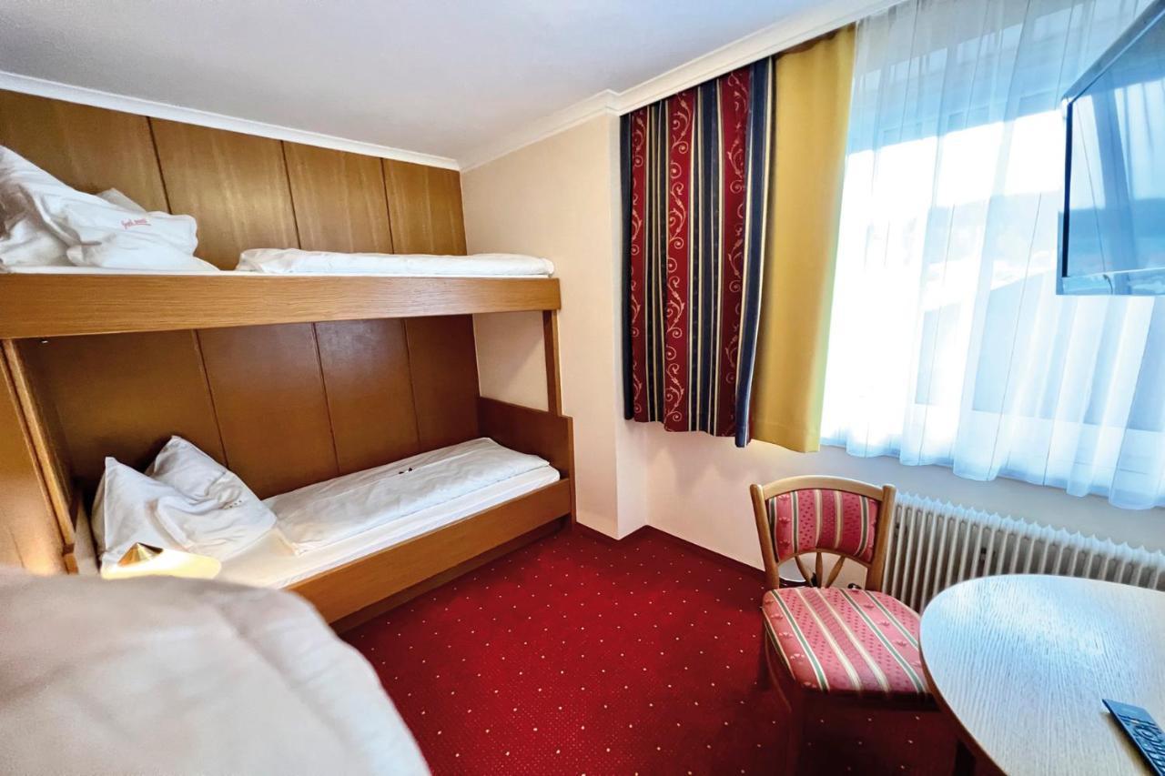 Hotel Pachernighof Velden am Worthersee Bagian luar foto